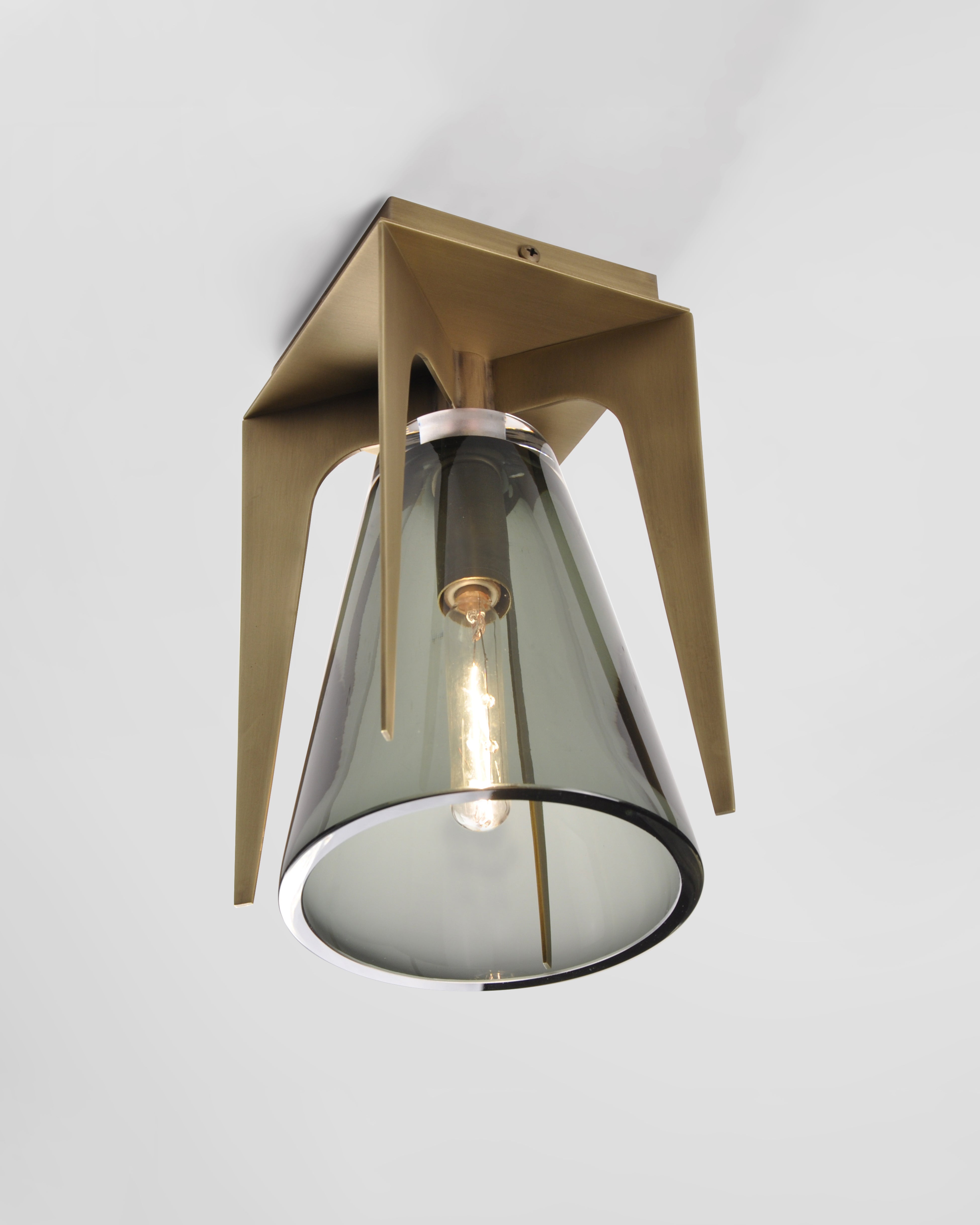 Light Antique Brass with Smoke