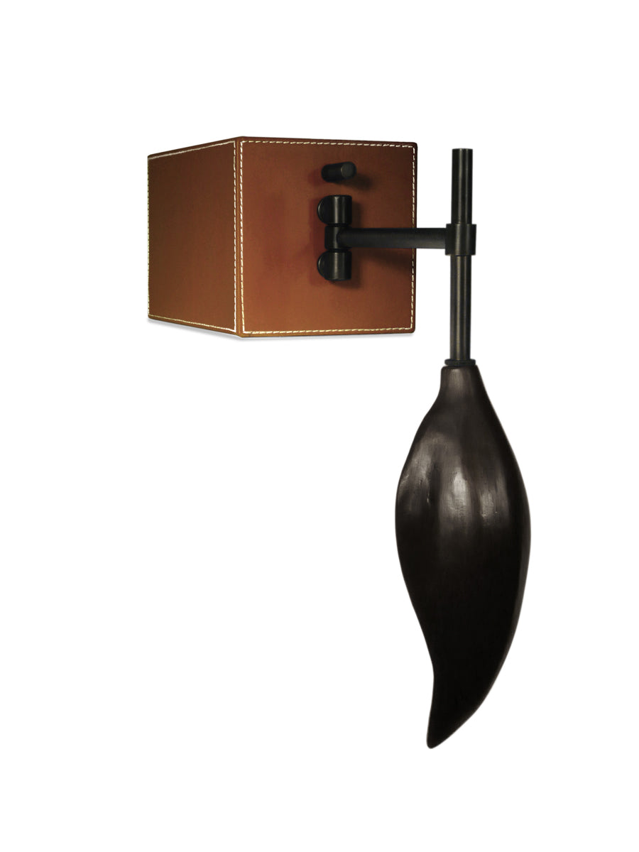 Brown Leather with Oil Rubbed Bronze, Classic Bronze Pods and Dutch Gold Interior